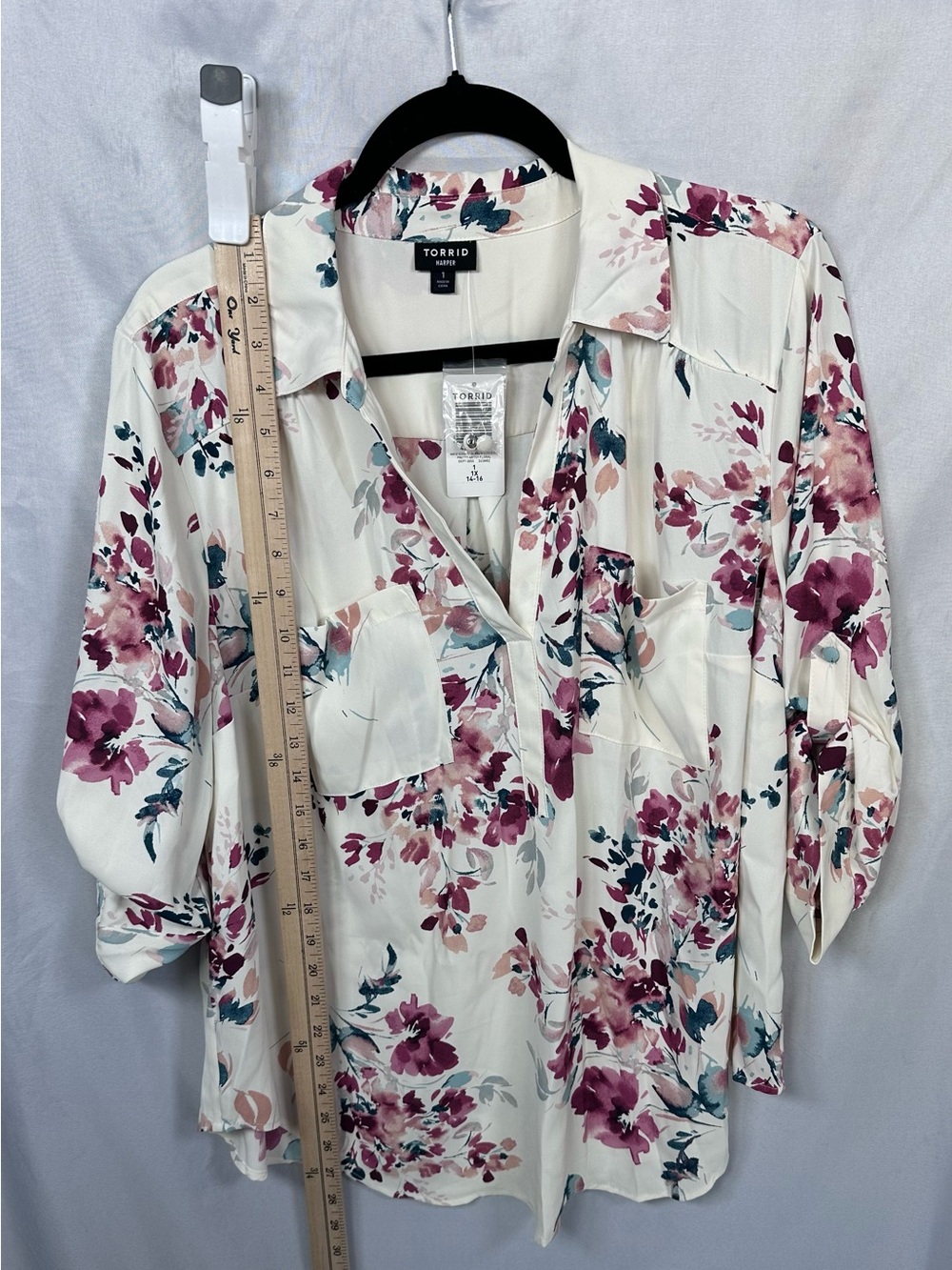 Torrid Harper 3/4 Sleeve Pullover Blouse Pretty Artsy Floral Size 1 - Picture 8 of 15